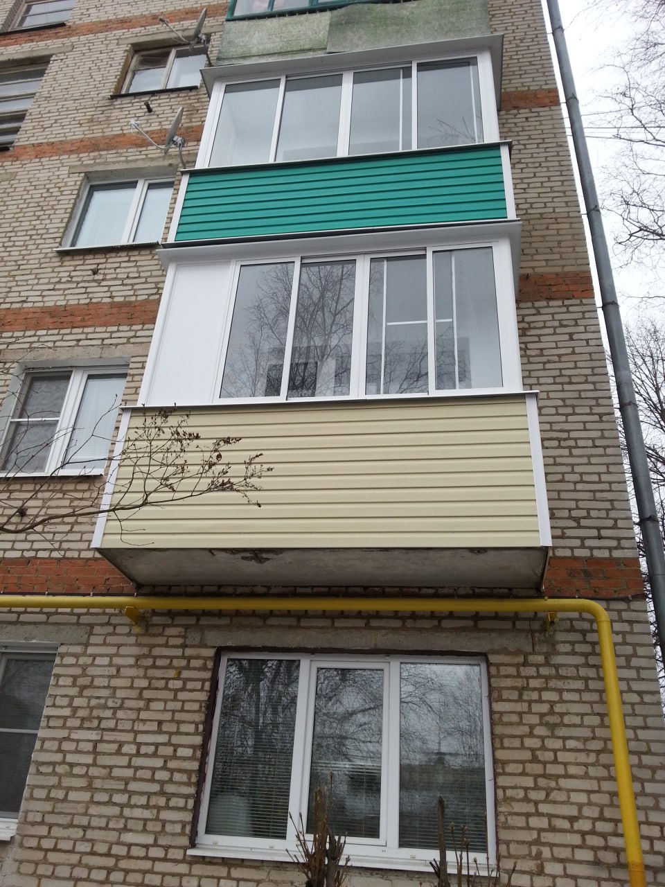Проект №2: &quot;Остекление балкона: подготовка и установка&quot;
